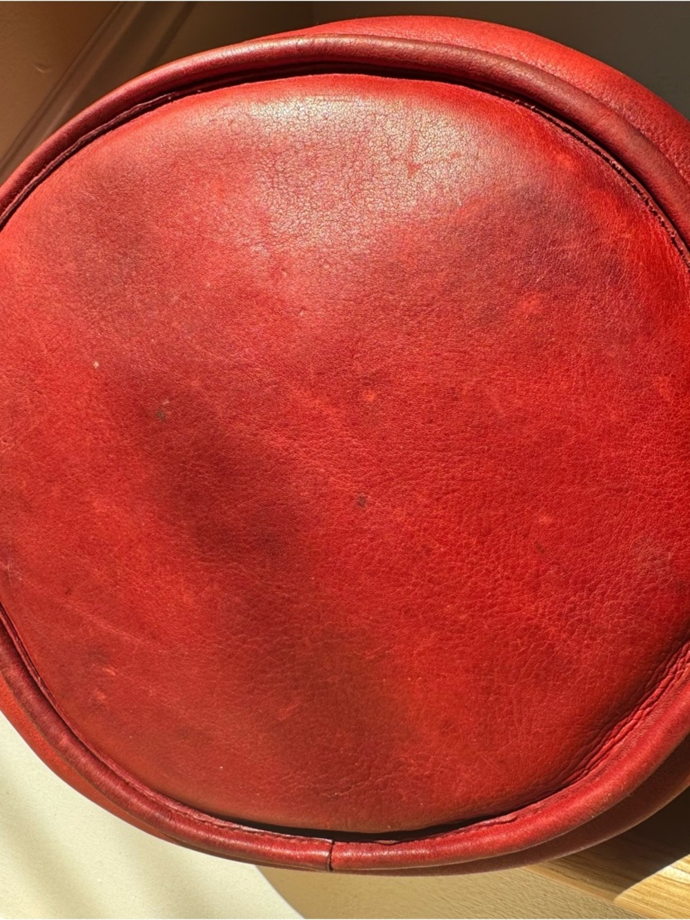 Vintage Coach Duffle Sac 9085 Red Leather Feed Sack XL Bucket Bag USA - Picture 9 of 15